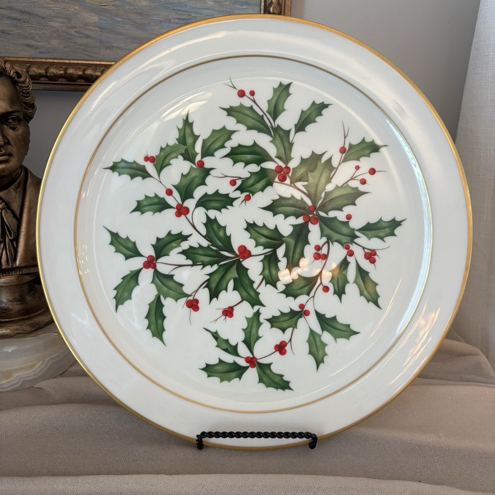 Vintage Lenox Holiday Holly Berries Round Plate Platter 24K Gold Trim Christmas